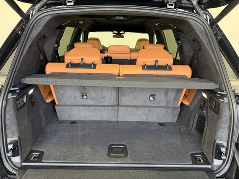 New 2027 BMW X7 xDrive40i image 32