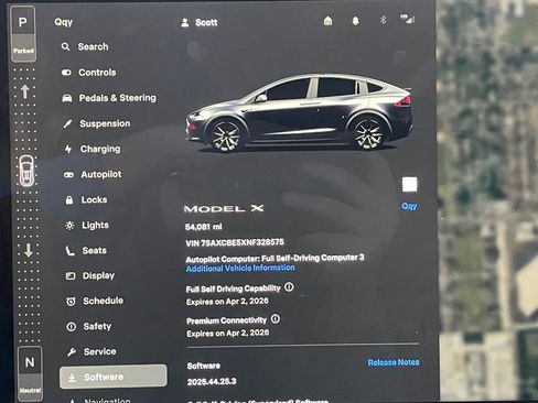 Used 2022 Tesla Model X image 37