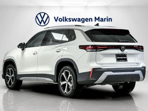 New 2026 Volkswagen Tiguan SE image 3
