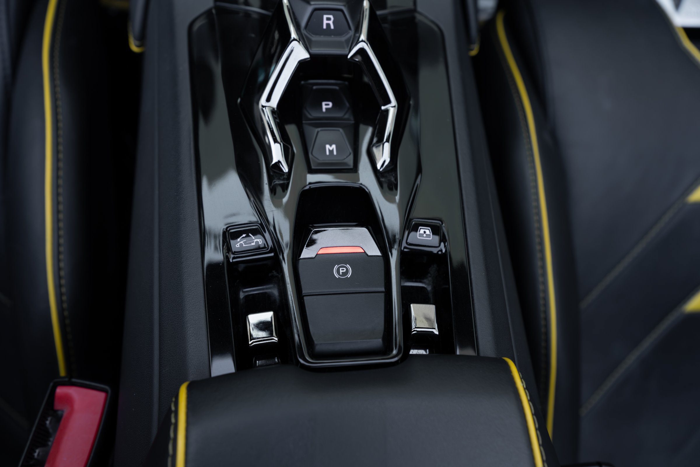 Used 2023 Lamborghini Huracan EVO RWD image 47