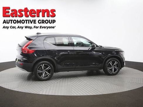 Used 2024 Volvo XC40 B5 Core AWD/4WD image 43