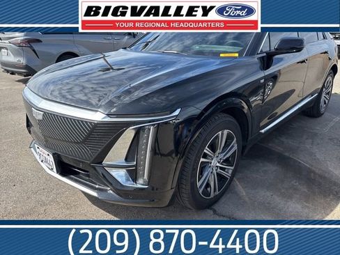 Used 2025 Cadillac Lyriq Luxury image 1