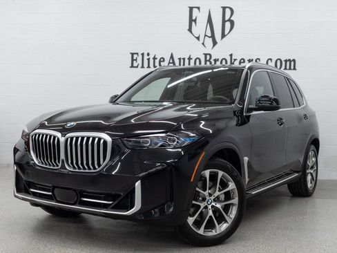 Used 2025 BMW X5 xDrive40i w/ Climate Comfort Package AWD/4WD image 1