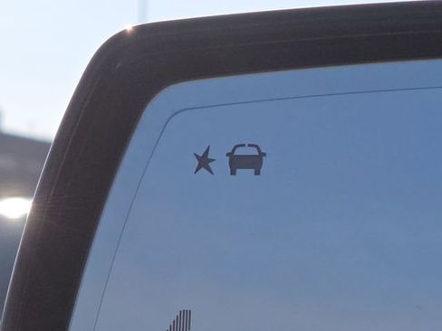 Used 2019 GMC Yukon XL SLT w/ Open Road Package image 12