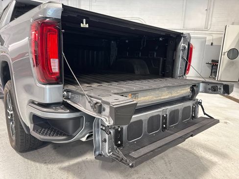 Used 2023 GMC Sierra 1500 AT4 w/ AT4 Preferred Package AWD/4WD image 46