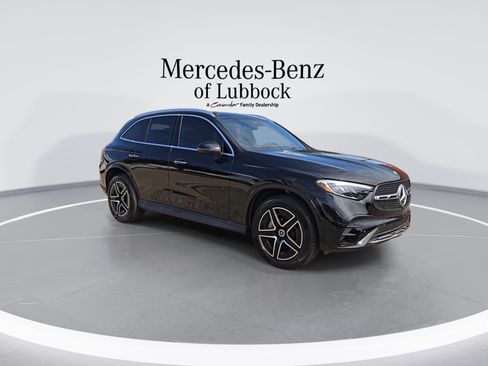 New 2026 Mercedes-Benz GLC 300 image 2