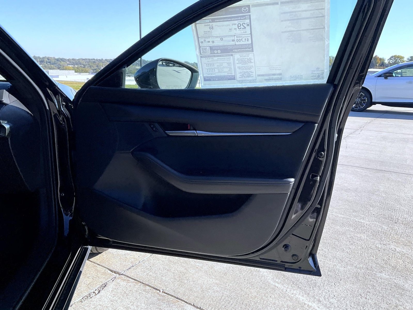 New 2026 MAZDA MAZDA3 s FWD image 18