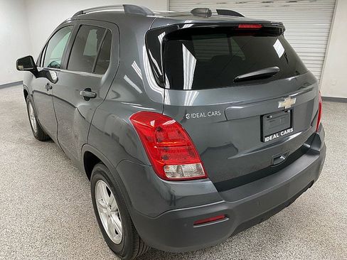 Used 2016 Chevrolet Trax LT w/ LT Convenience Package image 7