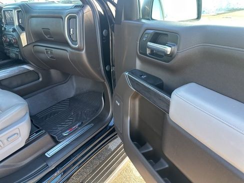Used 2021 Chevrolet Silverado 1500 LTZ w/ LTZ Premium Package image 13