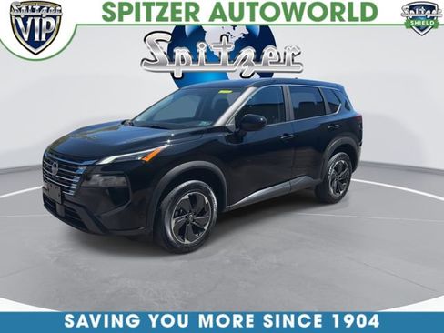 Used 2025 Nissan Rogue SV AWD/4WD image 4