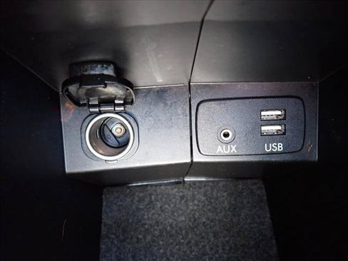Used 2018 Subaru Forester 2.5i Premium AWD/4WD image 22