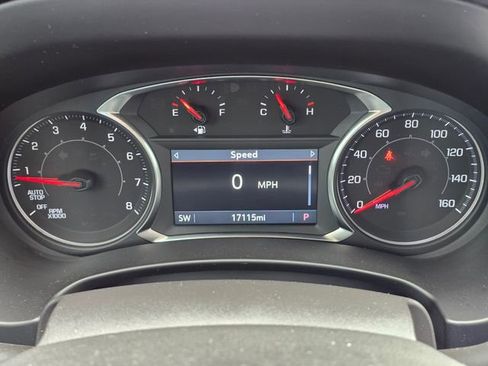 Used 2024 GMC Terrain SLT w/ Tech Package AWD/4WD image 25