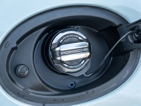 New 2026 Porsche 911 Carrera T image 49