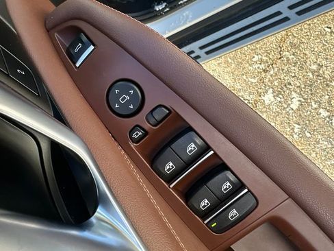 Used 2025 BMW X5 xDrive40i image 24