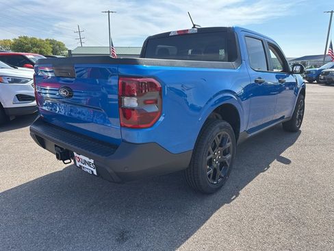 New 2025 Ford Maverick XLT w/ XLT Luxury Package image 11