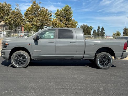 New 2026 RAM 2500 Laramie AWD/4WD image 6