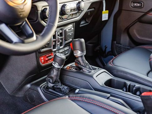 New 2026 Jeep Wrangler Unlimited Rubicon image 23