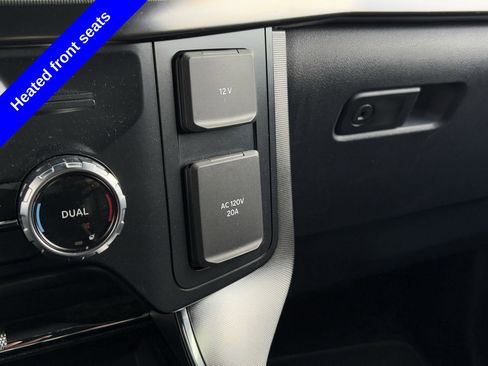 Used 2023 Ford F150 Platinum w/ FX4 Off-Road Package AWD/4WD image 25