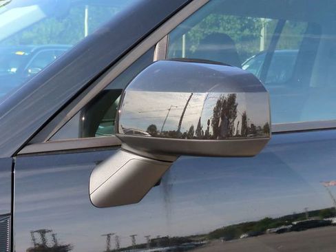 New 2026 Hyundai Santa Fe SE image 9