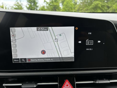 New 2025 Kia Niro EX Touring image 20