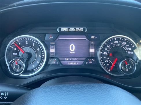 Used 2019 RAM 1500 Big Horn image 24