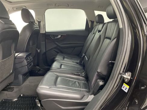 Used 2017 Audi Q7 3.0T Premium Plus image 16