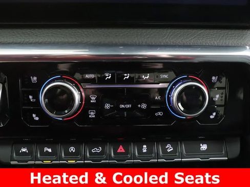 Used 2024 GMC Sierra 1500 Denali w/ Denali Reserve Package image 4