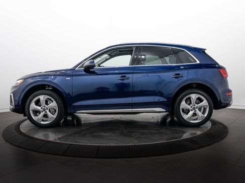 Certified 2023 Audi Q5 2.0T Prestige w/ Prestige Package AWD/4WD image 6