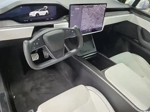 Used 2023 Tesla Model X Plaid AWD/4WD image 5