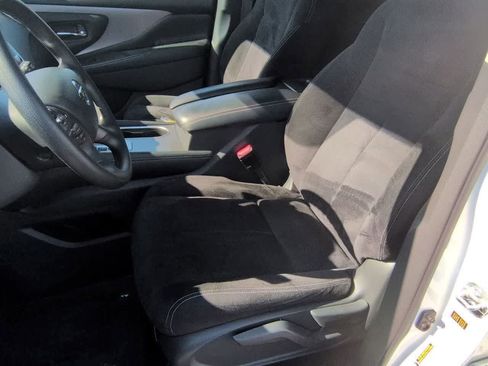 Used 2021 Nissan Murano S AWD/4WD image 16