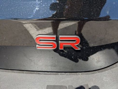Certified 2025 Nissan Kicks SR FWD image 15