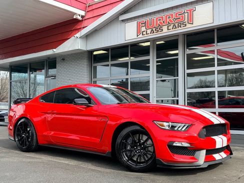 Used 2020 Ford Mustang Shelby GT350 w/ Technology Package image 1