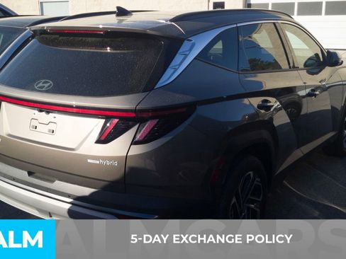 Used 2025 Hyundai Tucson Limited image 3