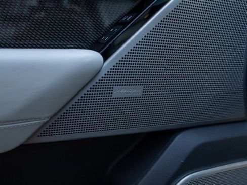 Used 2020 Land Rover Range Rover Velar SV Autobiography Dynamic image 45