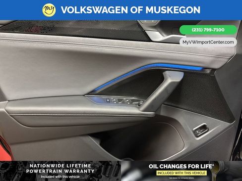 New 2026 Volkswagen Tiguan SE R-Line image 10