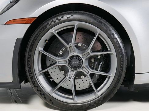 Certified 2022 Porsche 911 GT3 RWD image 34