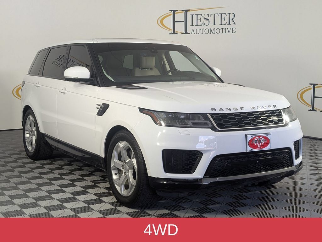 Used 2018 Land Rover Range Rover Sport HSE AWD/4WD image 2
