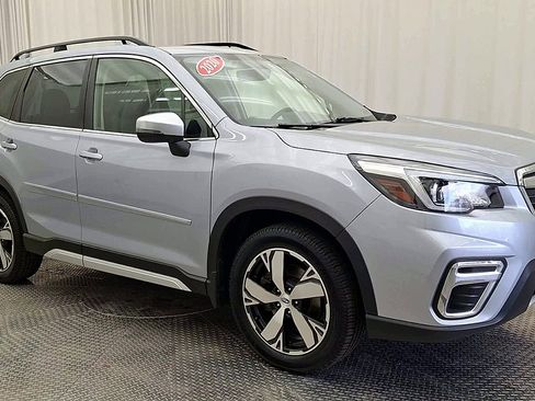Used 2020 Subaru Forester Touring image 5