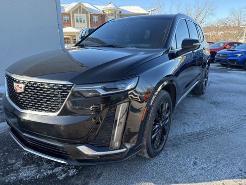 Used 2024 Cadillac XT6 Luxury image 4