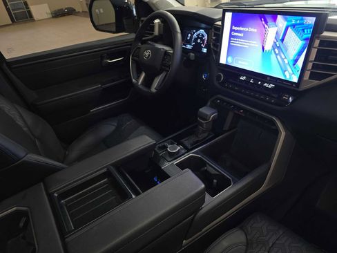 Certified 2024 Toyota Tundra Limited AWD/4WD image 30