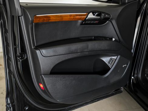 Used 2015 Audi Q7 3.0T Premium Plus image 40