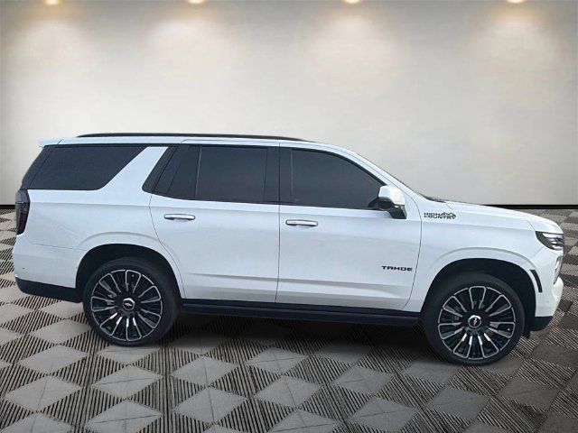 Used 2025 Chevrolet Tahoe High Country AWD/4WD image 4