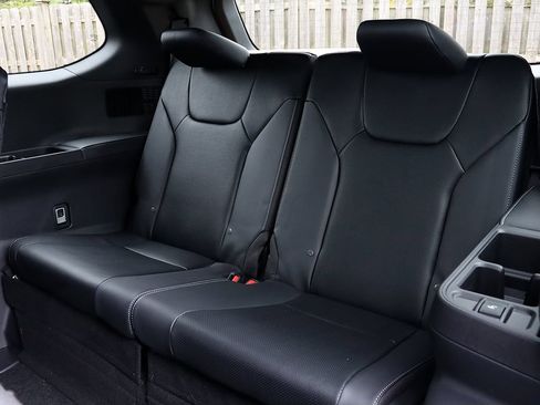 New 2026 Lexus TX 500h AWD image 16