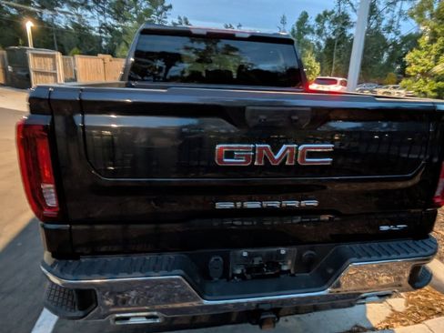 Used 2023 GMC Sierra 1500 SLT w/ SLT Premium Package image 5