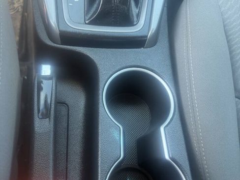 Used 2016 Hyundai Elantra SE w/ Option Group 02 FWD image 5
