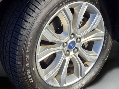 Used 2020 Ford Edge Titanium w/ Equipment Group 301A image 26