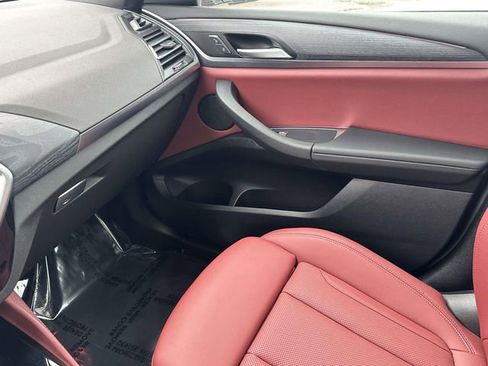 Certified 2024 BMW X4 xDrive30i w/ Premium Package image 38
