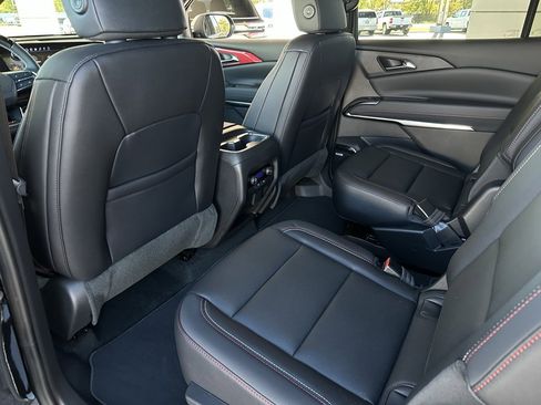 New 2026 Chevrolet Traverse Z71 w/ Enhanced Driving Package image 39