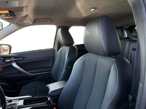 Used 2025 Mitsubishi Eclipse Cross SE image 10