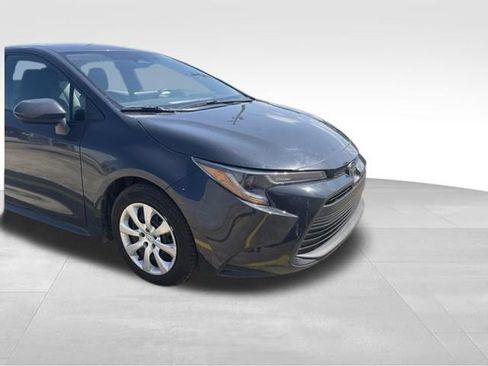 Used 2024 Toyota Corolla LE FWD image 13